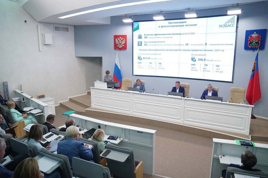 Илья Середюк: продукция наших производителей — в приоритете у социальных учреждений