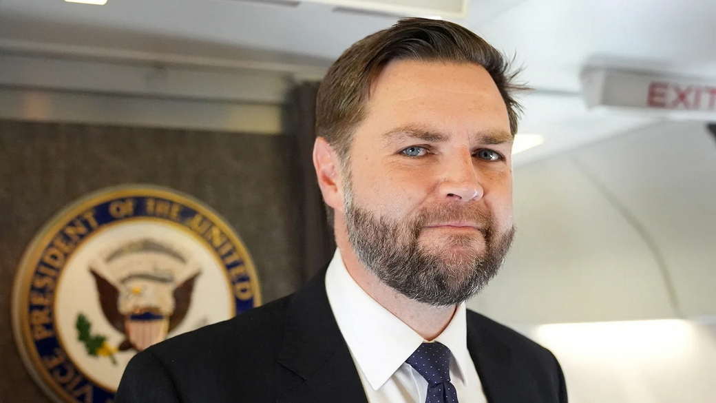 Вице-президент США рассказал об одержимости НЛО