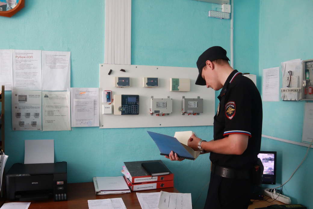 В Кузбассе завершились проверки образовательных учреждений перед новым учебным годом В Кузбассе завершились проверки образовательных учреждений перед новым учебным годом