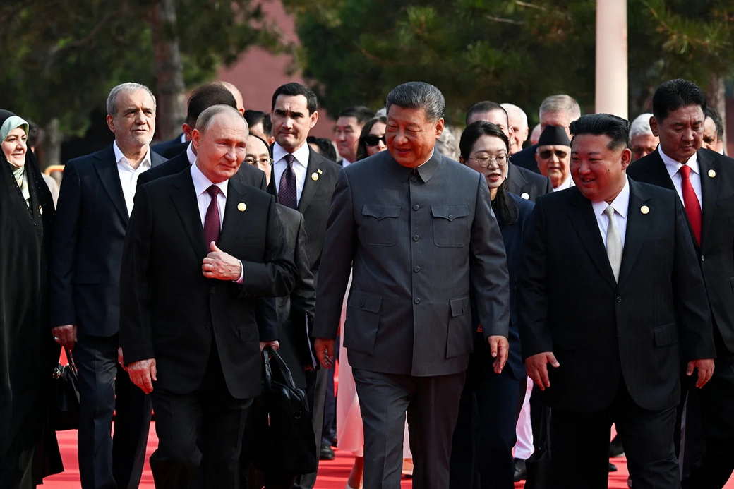 Bloomberg: стало известно, о чем говорили Си, Путин и Ким при невыключенном микрофоне