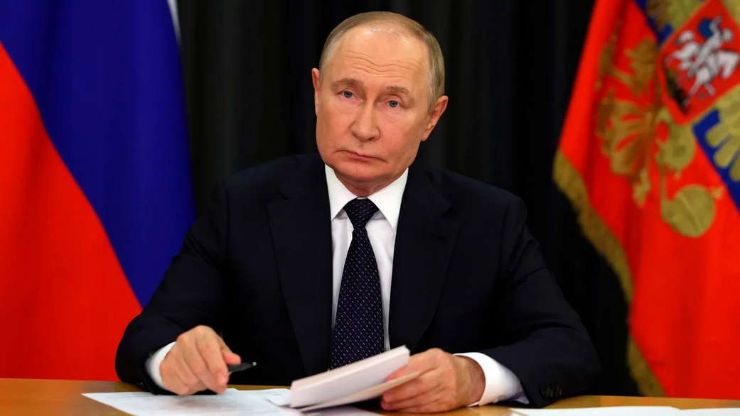 В Европарламенте сравнили положение Путина и Зеленского
