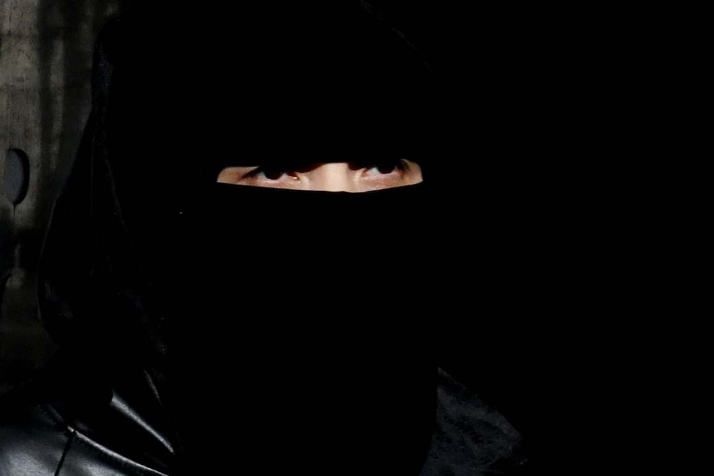 Никабы запретили носить в школах ХМАО Никабы запретили носить в школах ХМАО