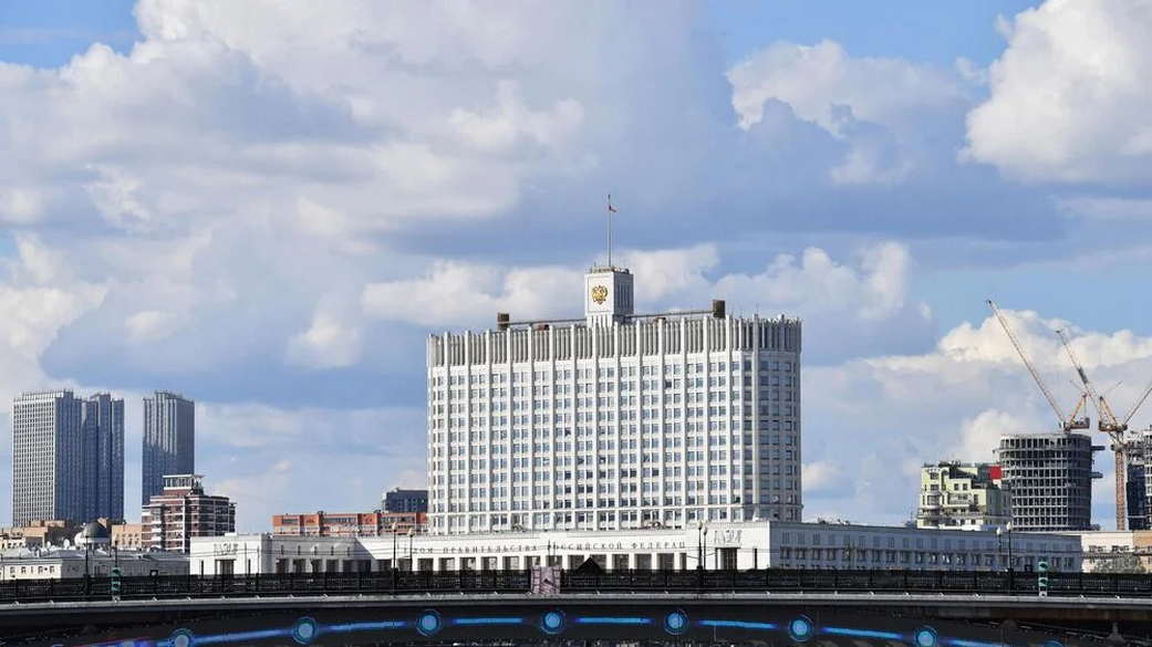 Правительство сократило квоту для иностранцев на временное проживание