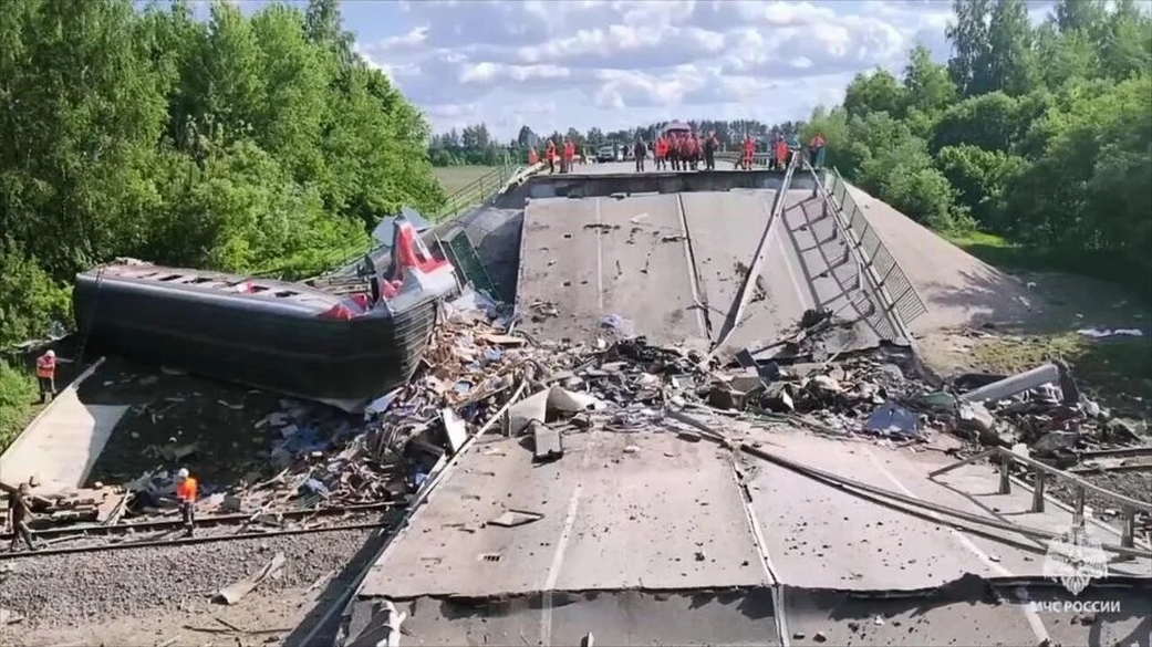 Богомаз рассказал, кто причастен к подрыву моста в Брянской области