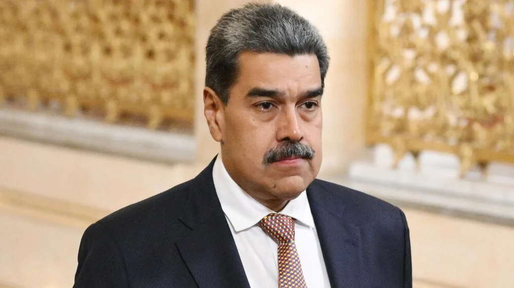 СМИ: Белый дом рассматривает сценарий отъезда Мадуро в третьи страны