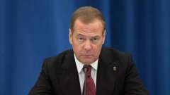 Медведев назвал выступление Зеленского в Давосе плевком в лицо ЕС