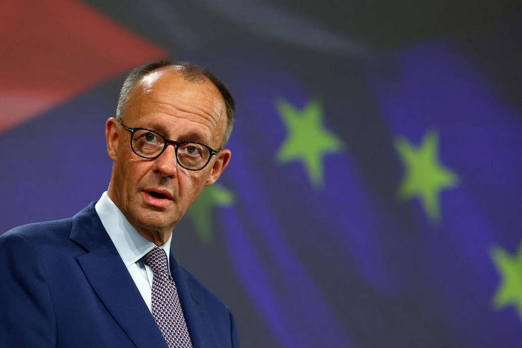 Мерц заверил, что европейцы на Украине смогут дать отпор России