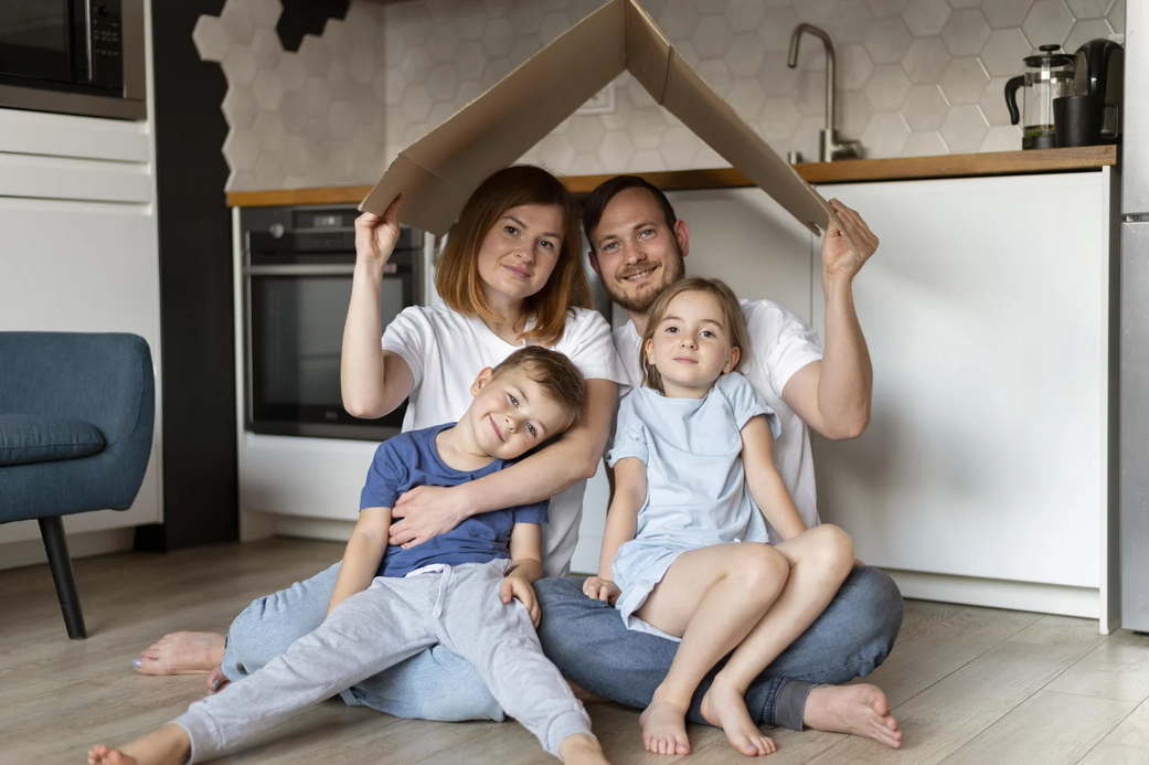 Родителям в семьях с детьми подняли планку дохода для получения пособия Родителям в семьях с детьми подняли планку дохода для получения пособия