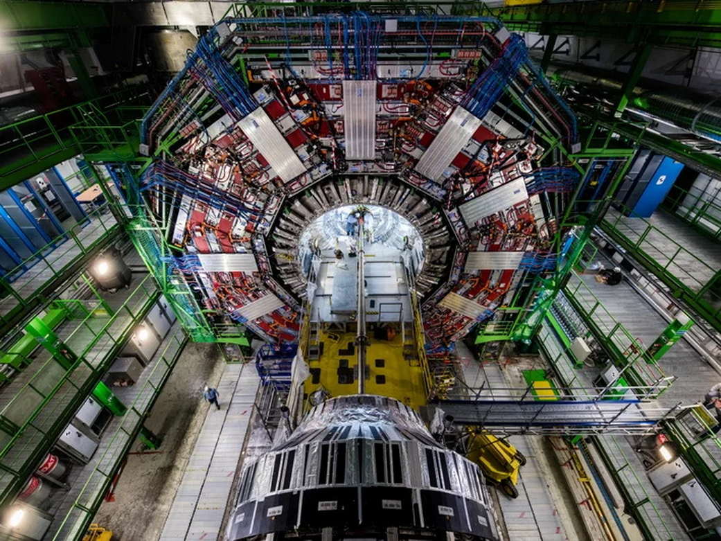 Большой адронный коллайдер остановят до 2030 года