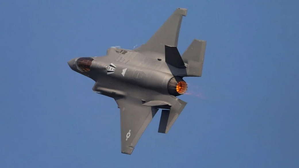 NYT назвала Китай препятствием для продажи F-35 Эр-Рияду