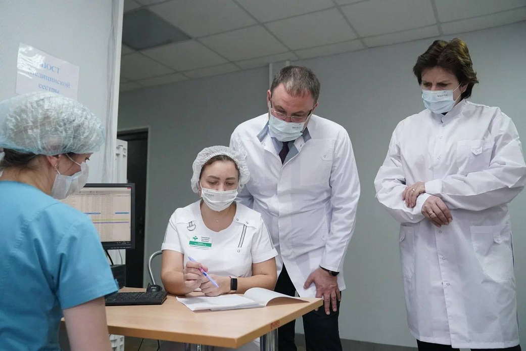 Илья Середюк проверил организацию лечения подопечных психоневрологического интерната в Прокопьевской больнице Илья Середюк проверил организацию лечения подопечных психоневрологического интерната в Прокопьевской больнице