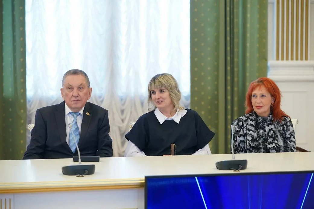Илья Середюк поздравил сотрудников ЖКХ с профессиональным праздником