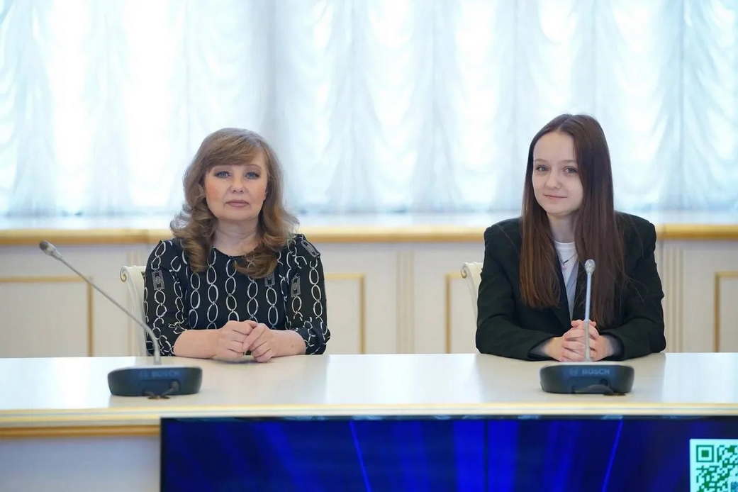 Илья Середюк поздравил сотрудников ЖКХ с профессиональным праздником