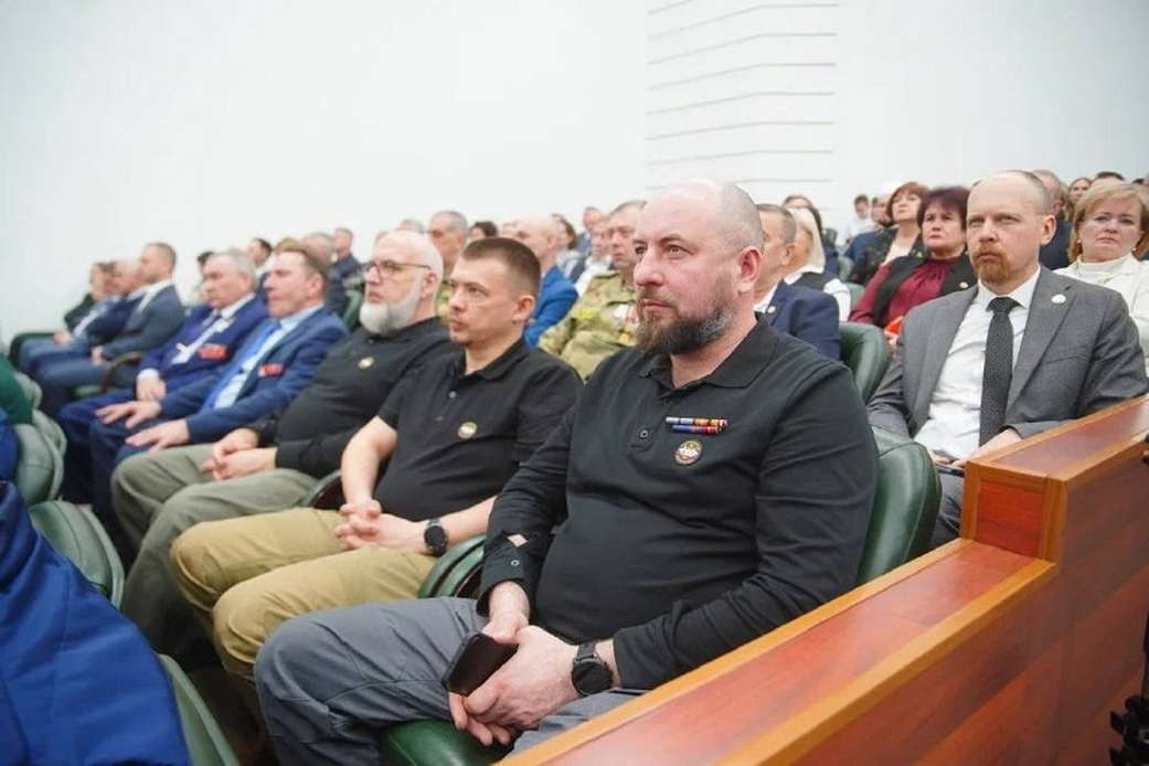 Губернатор Илья Середюк представил ежегодный отчет Парламенту Кузбасса