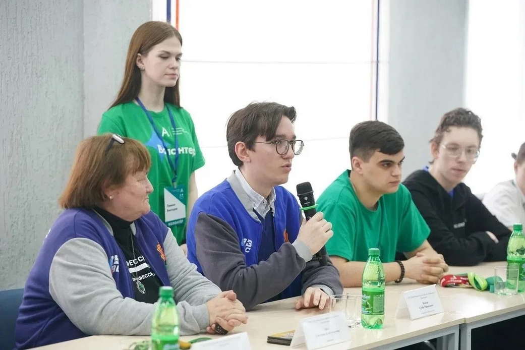Илья Середюк: победители конкурсов профмастерства смогут пройти стажировки на кузбасских предприятиях Илья Середюк: победители конкурсов профмастерства смогут пройти стажировки на кузбасских предприятиях