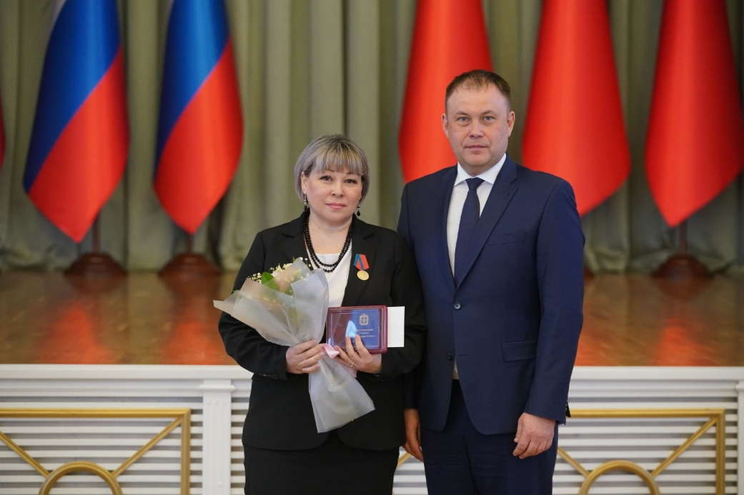 Илья Середюк поздравил работников местного самоуправления Илья Середюк поздравил работников местного самоуправления