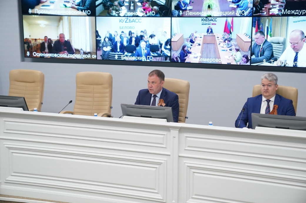 Паводок и подготовка к майским праздникам: Илья Середюк обозначил ключевые задачи на ближайшие дни Паводок и подготовка к майским праздникам: Илья Середюк обозначил ключевые задачи на ближайшие дни