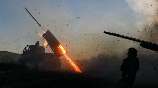 Австралия провела первое испытание собственной ракеты GMLRS
