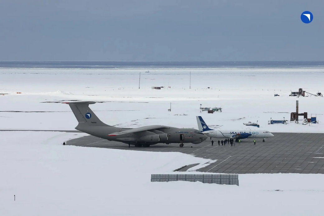 Самолет Ил-114-300 испытали в Арктической зоне России Самолет Ил-114-300 испытали в Арктической зоне России