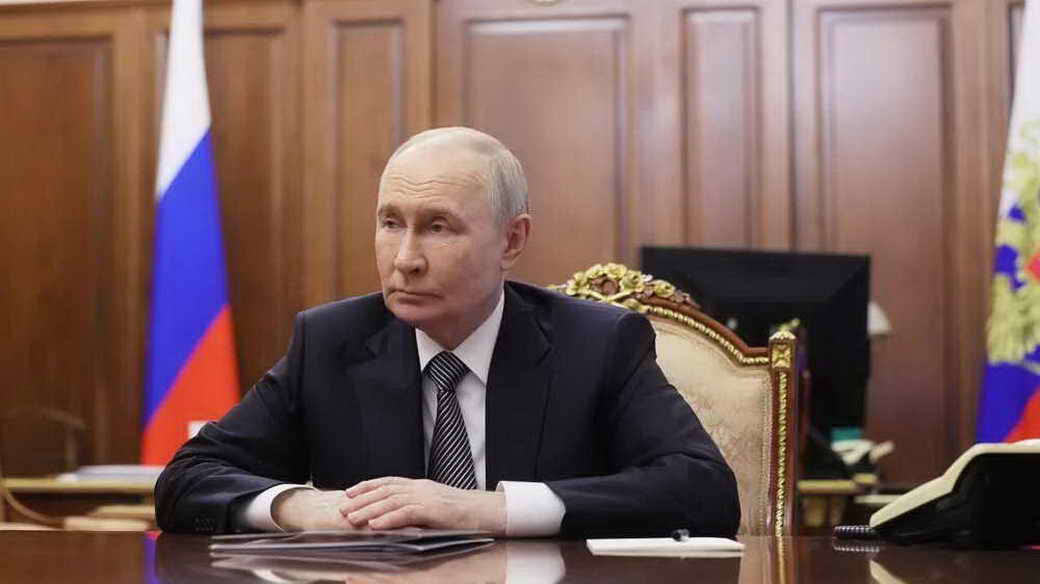 Путин: России предложили ограничить боевые действия четырьмя регионами