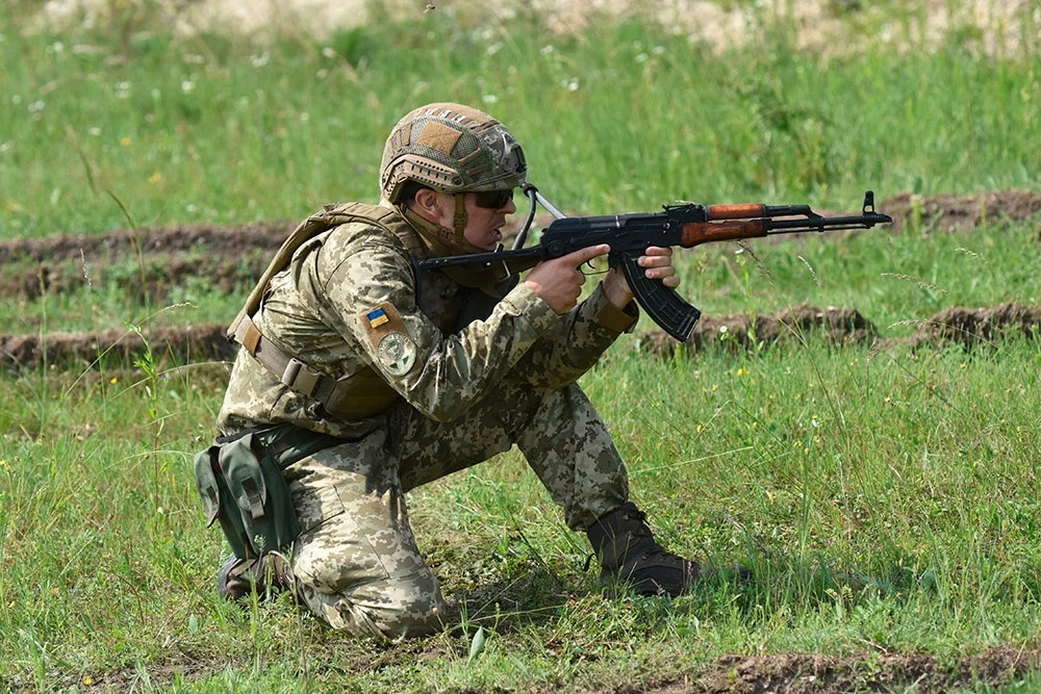 Times: десятки солдат ВСУ покончили с собой или были убиты в ходе пыток Киева