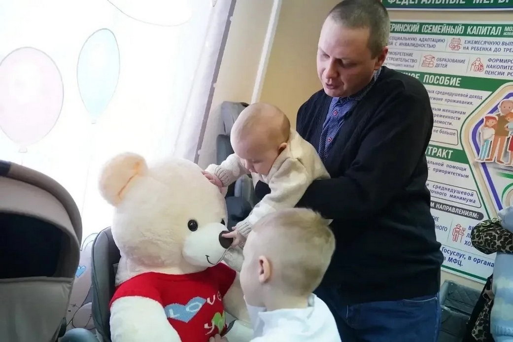Молодые семьи в Кузбассе смогут воспользоваться услугами пунктов проката вещей для новорожденных Молодые семьи в Кузбассе смогут воспользоваться услугами пунктов проката вещей для новорожденных