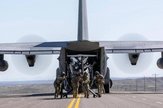США сообщили о нанесении удара по военным объектам Ирана