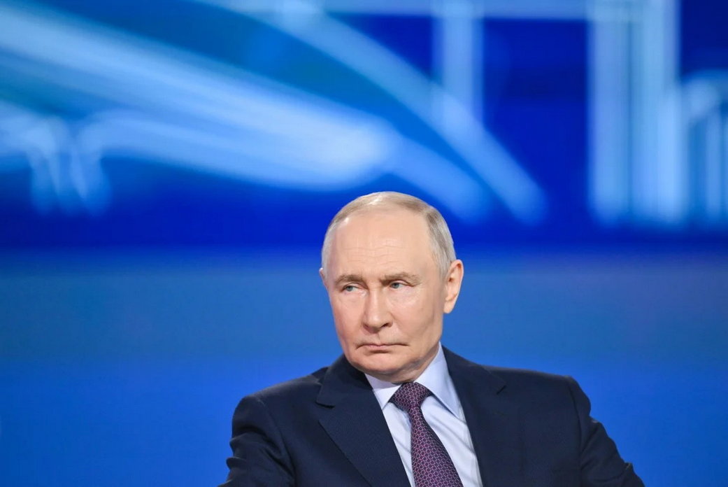 Путин заявил о необходимости прекратить депопуляцию российских регионов