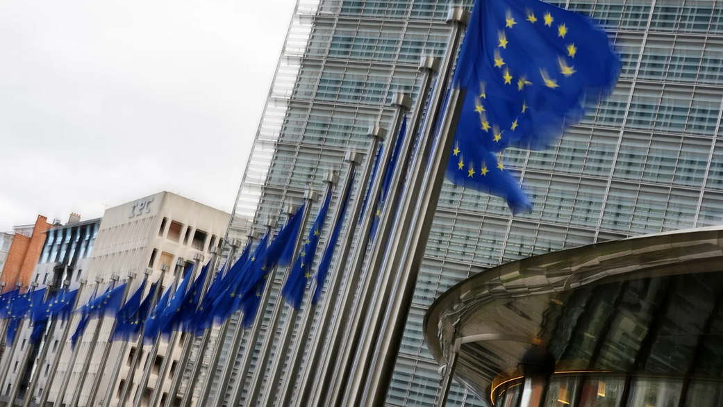 Politico: в ЕС не смогли договориться о продлении санкций против России