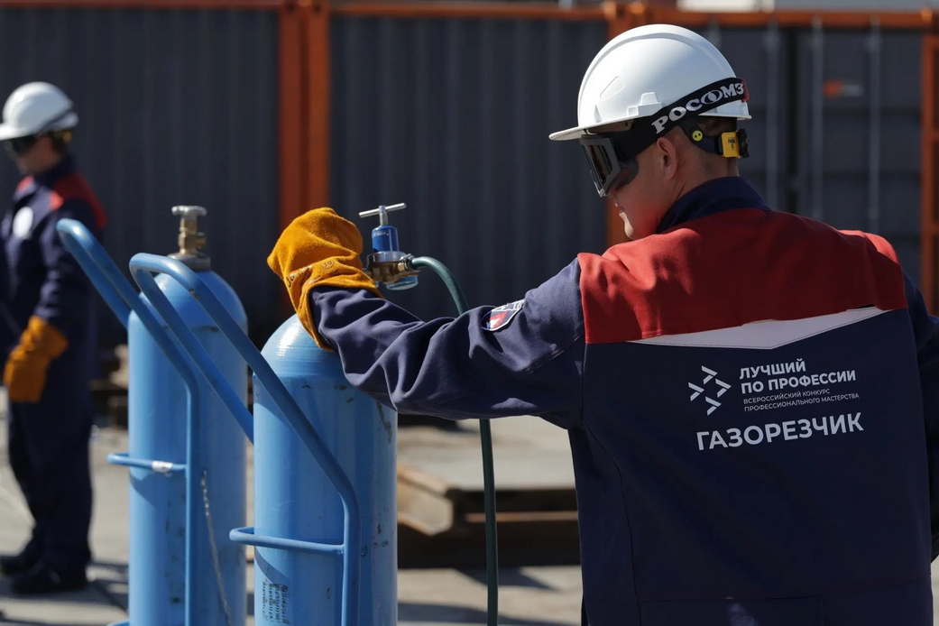 В Кузбассе выбирают лучшего газорезчика России В Кузбассе выбирают лучшего газорезчика России