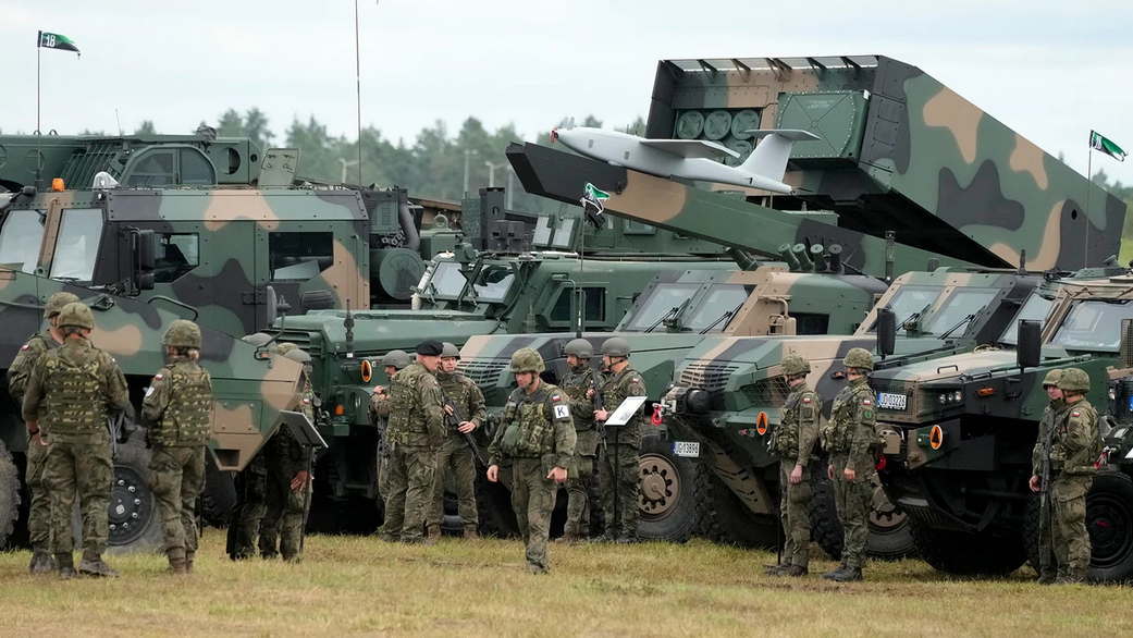 В Польше признали, что передавать Украине оружие заставляют США и НАТО В Польше признали, что передавать Украине оружие заставляют США и НАТО