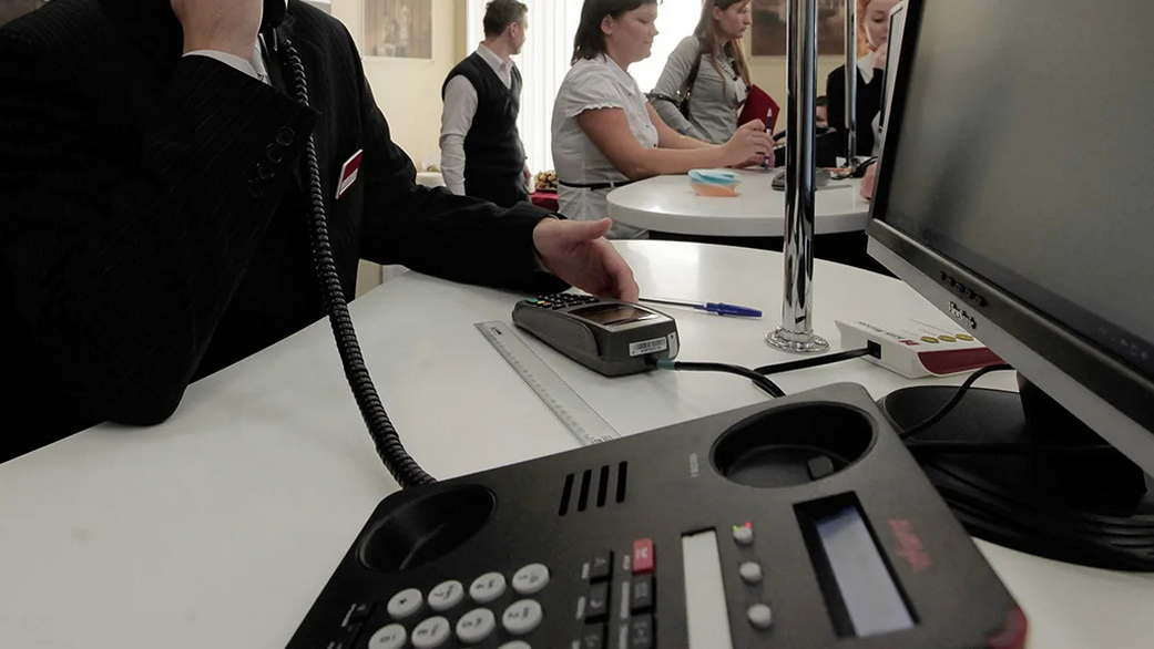 Ссудят по поступкам: банки обяжут учитывать долги по ЖКХ и алиментам при выдаче кредитов Ссудят по поступкам: банки обяжут учитывать долги по ЖКХ и алиментам при выдаче кредитов