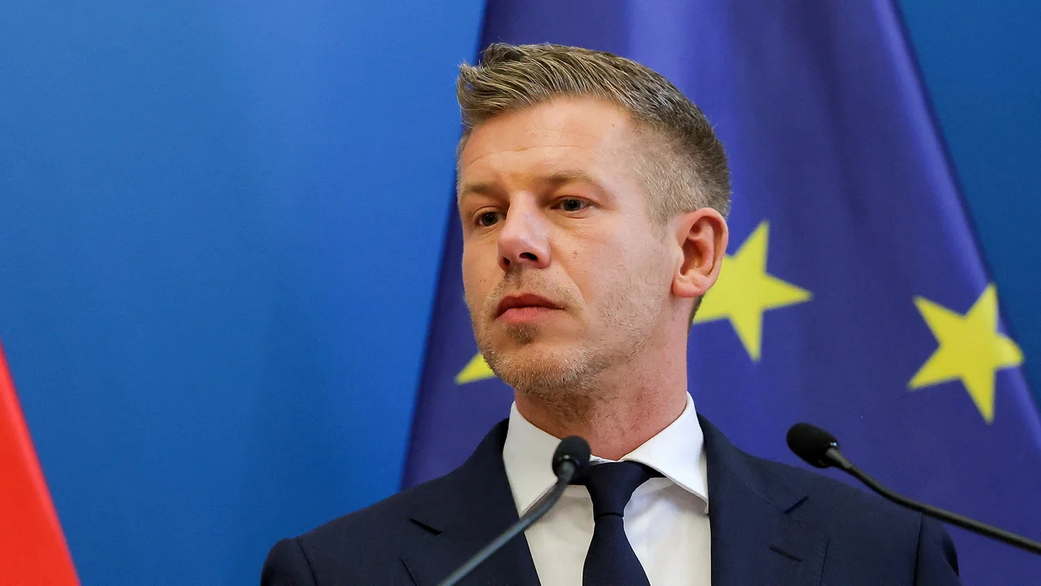 Парламент Венгрии лишил премьер-министра Петера Мадьяра неприкосновенности Парламент Венгрии лишил премьер-министра Петера Мадьяра неприкосновенности