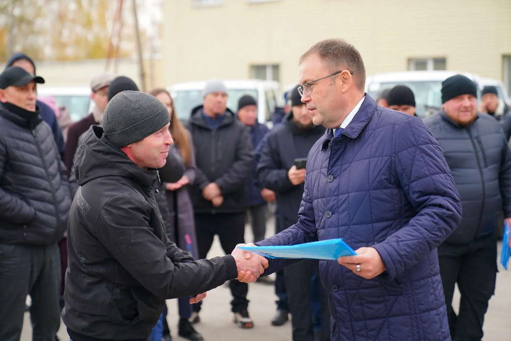 Медицинские организации Кузбасса получили 59 новых автомобилей Медицинские организации Кузбасса получили 59 новых автомобилей