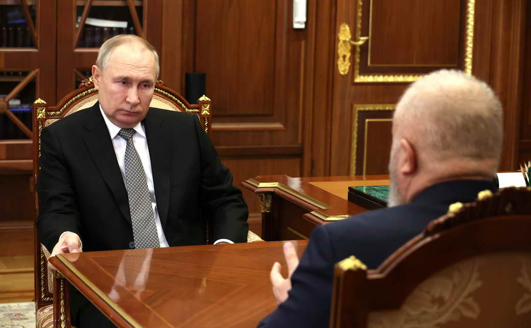 В.Путин: Встреча с губернатором Кемеровской области Сергеем Цивилёвым В.Путин: Встреча с губернатором Кемеровской области Сергеем Цивилёвым