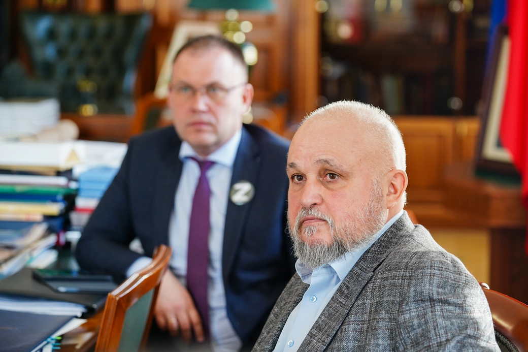 Сергей Цивилев обсудил с проектировщиками параметры аэропорта в Шерегеше Сергей Цивилев обсудил с проектировщиками параметры аэропорта в Шерегеше
