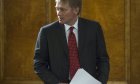 Песков: Порошенко ответил отказом на предложения Путина по отводу тяжелой артиллерии