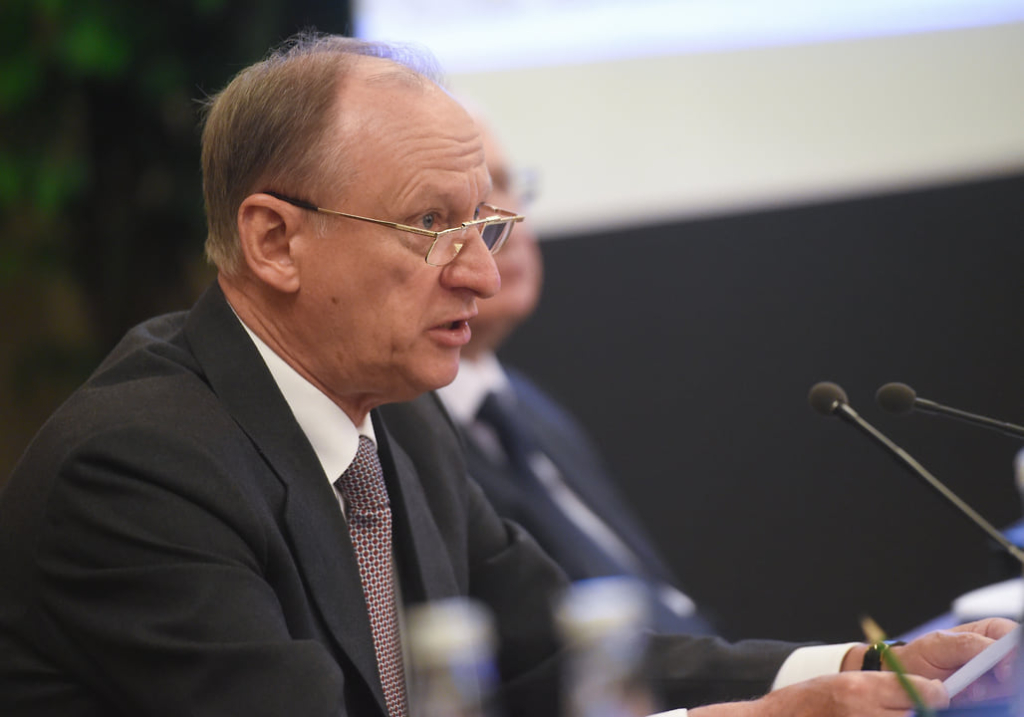Патрушев заявил о соучастии соседних стран в ударах ВСУ по портам России Патрушев заявил о соучастии соседних стран в ударах ВСУ по портам России