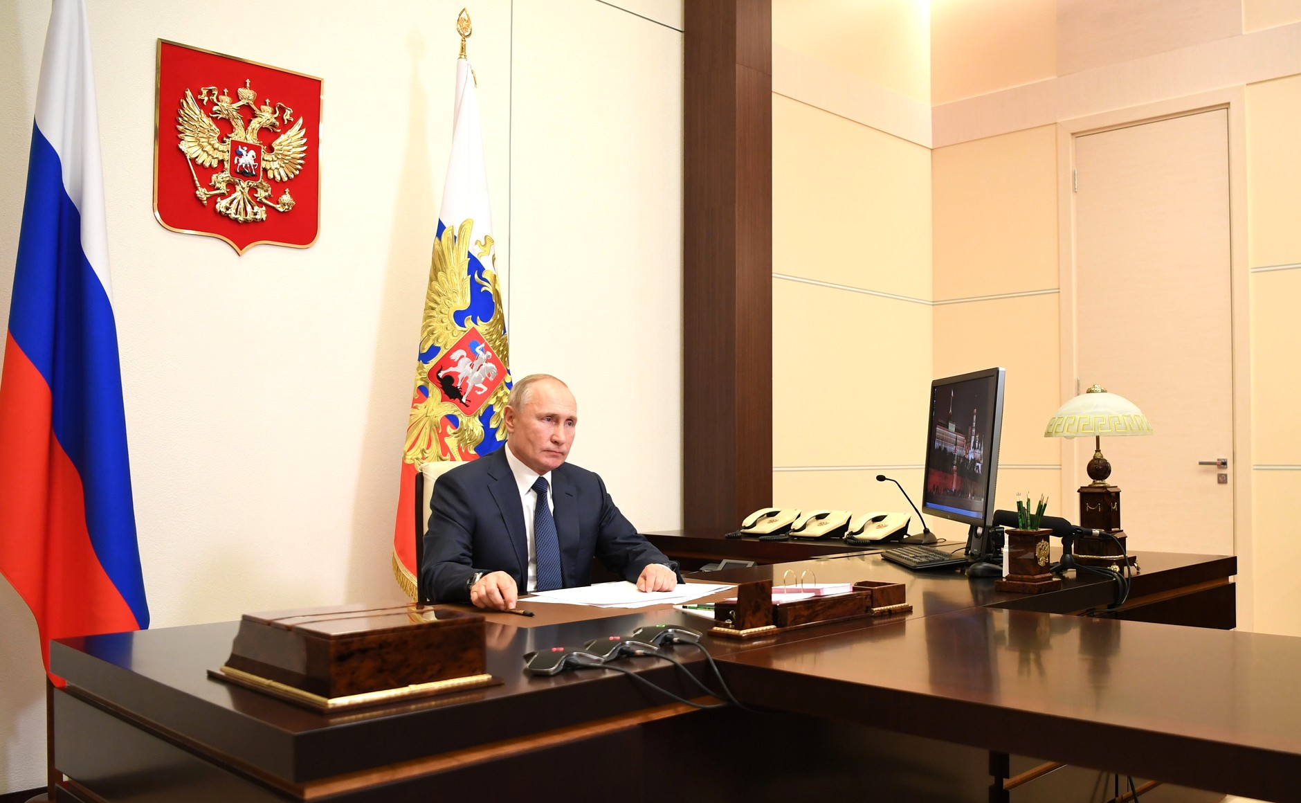Путин встретился с лауреатами конкурса «Учитель года» Путин встретился с лауреатами конкурса «Учитель года»