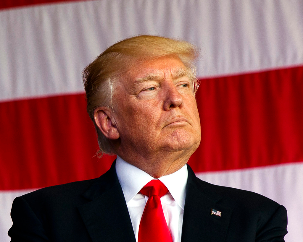 Трамп обвинил газету The New York Times в срыве операции против лидера ИГ