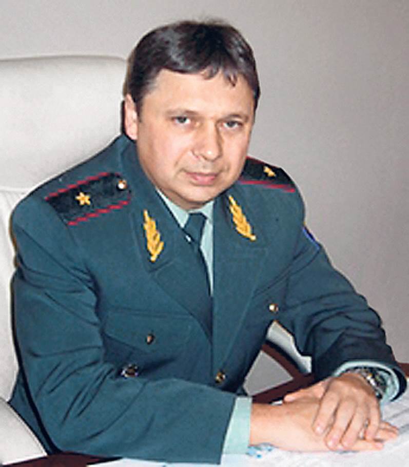 Генерал ФСКН принял 6 млн