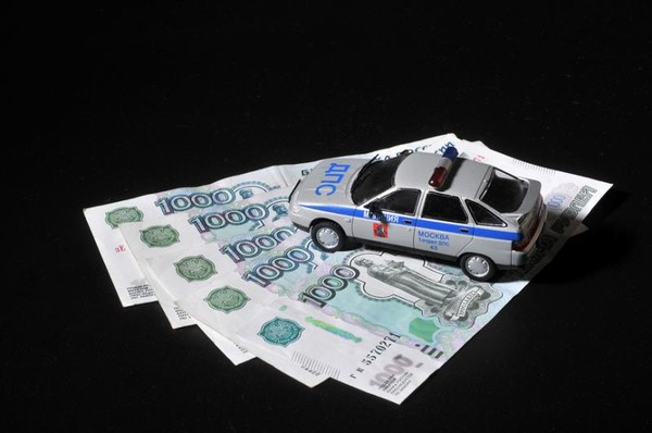 В Кемеровской области осудят бывшего сотрудника ГИБДД, обвиняемого в получении взятки 