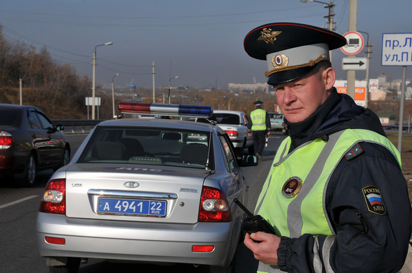 ГИБДД выступила за увеличение скоростного порога в России