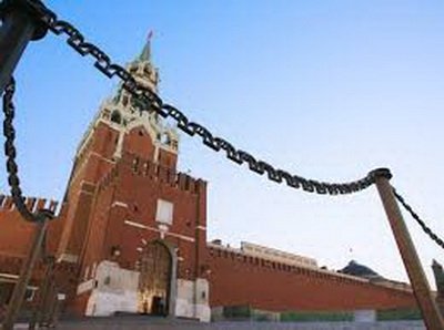 В Кремле назвали лидеров и аутсайдеров по доверию среди губернаторов В Кремле назвали лидеров и аутсайдеров по доверию среди губернаторов